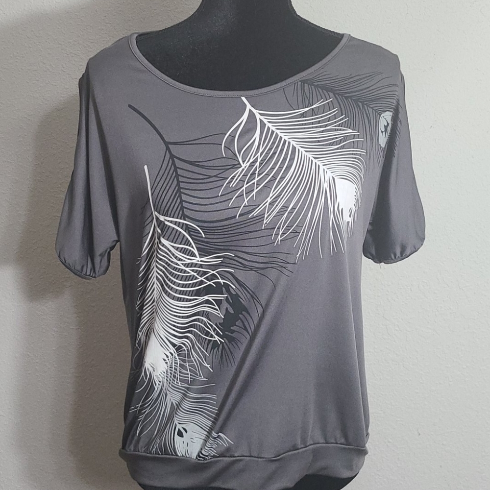 Boutique cold-shoulder feather top